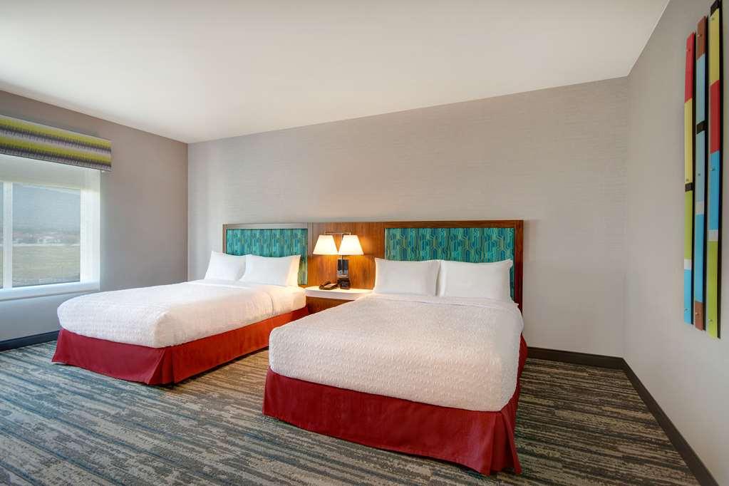 Hampton Inn & Suites Ontario Rancho Cucamonga Room photo